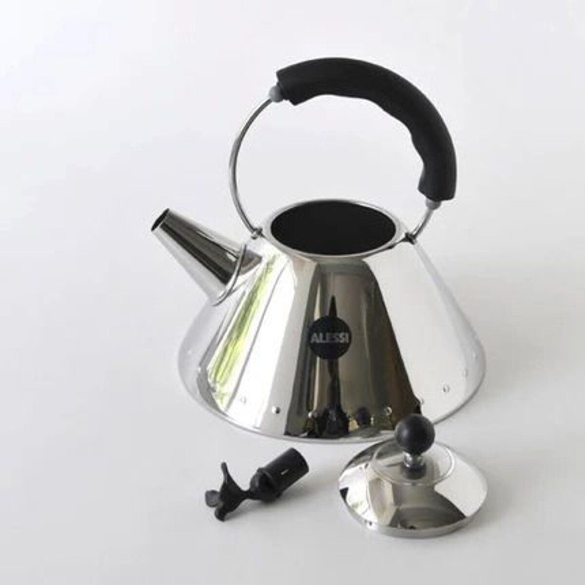 ALESSI Vannkoker med fugleformet svart fløyte, 2 liter